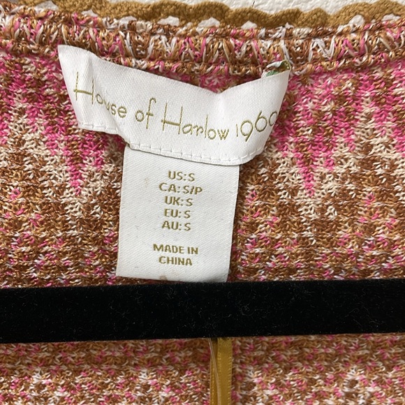 NWT Top - Picture 3 of 7